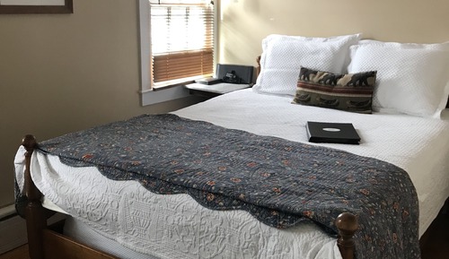 Plymouth Room 3 Small Economical