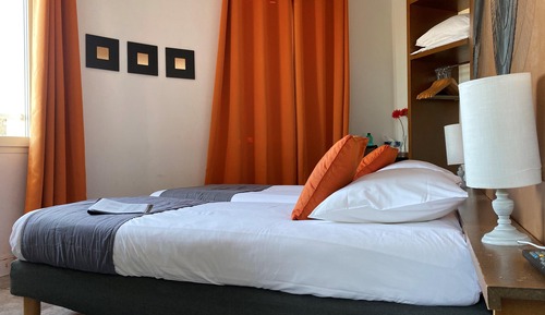 Standard Triple Room, Ensuite