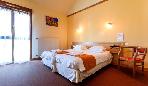 Double or Twin Room, Garden View