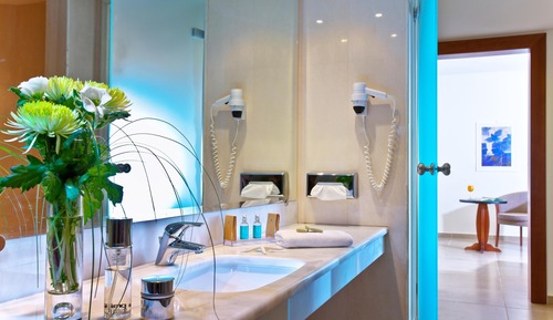 Double or Twin Room, Partial Sea View