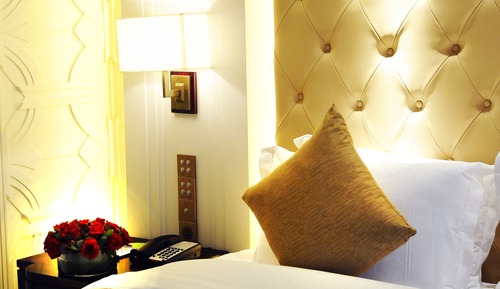 Deluxe King Room