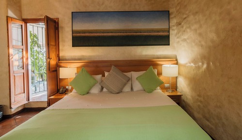 Green superior room