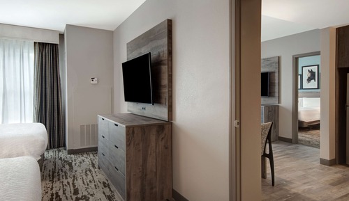 Suite, 2 Bedrooms