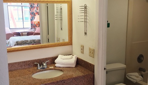 Standard Room, 2 Double Beds