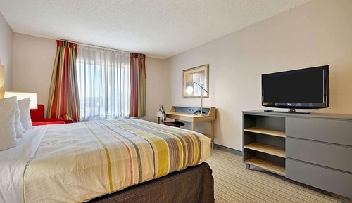 Suite, 1 Bedroom, Accessible, Non Smoking