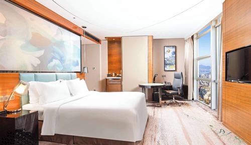 Superior Room, 2 Twin Beds, City View