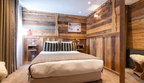Privilege Suite with whirlpool