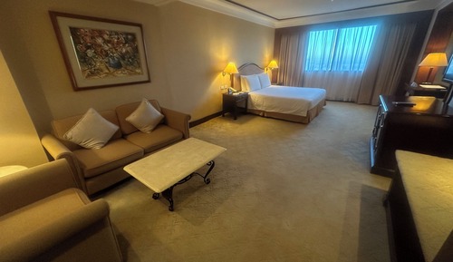 Deluxe Suite with Sea View