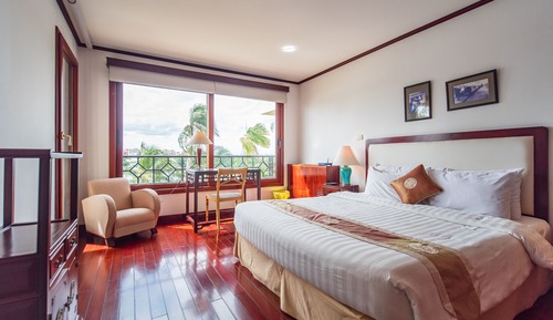 1 Bedroom Suite