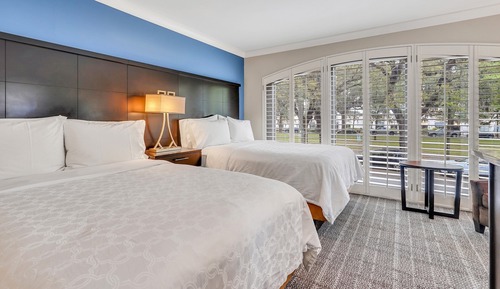 Studio Suite, 2 Double Beds, Kitchen, City View