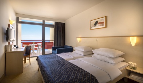 Room for 2+1 Seaview
