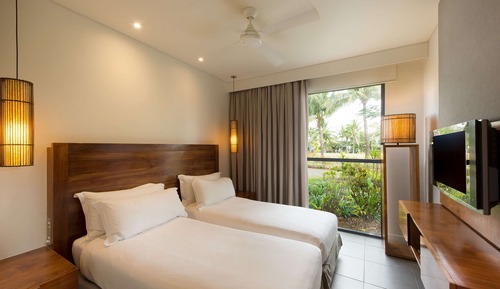 Room, 2 Bedrooms, Kitchenette, Beachfront (Laundry)