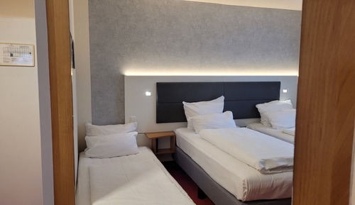 Standard Room, 3 Twin Beds