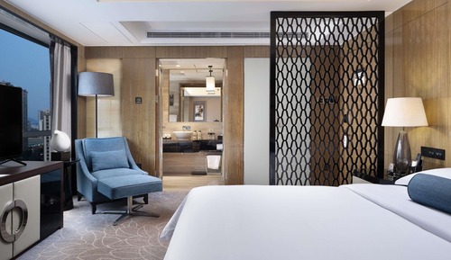 Executive Suite, 1 King Bed