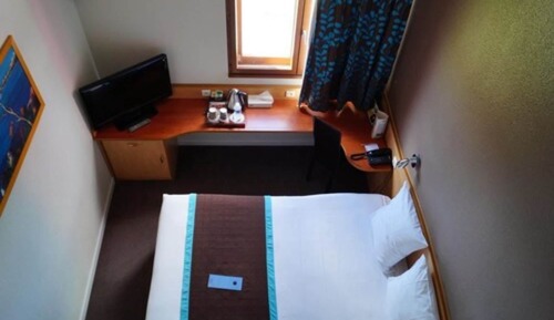 Standard Room, Multiple Beds (2 adults and 1 child)