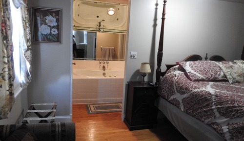 Deluxe Room, Private Bathroom (The Retreat)