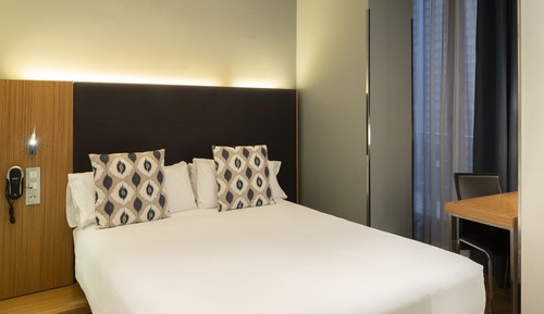 Basic Double Room