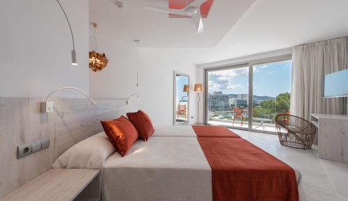 Superior Double Room, Garden View