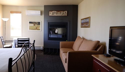 Signature Room