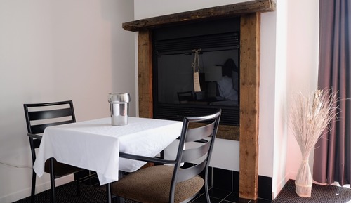 Superior King Room with Fireplace