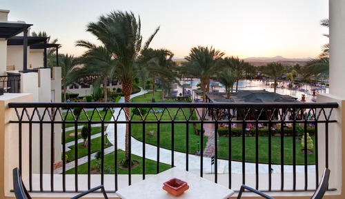 Deluxe Room, Garden View (Queen or Twin Bed, Jaz Lamaya)