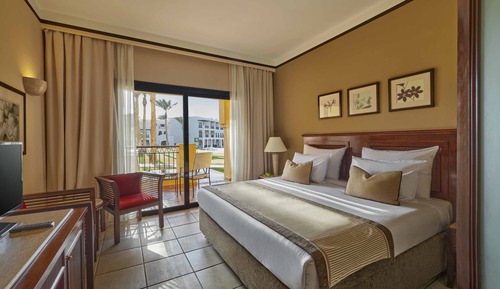 Deluxe Room, Garden View (Family, Queen or Twin Bed, Jaz Samaya)