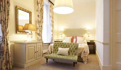 Double Room (Georgian)