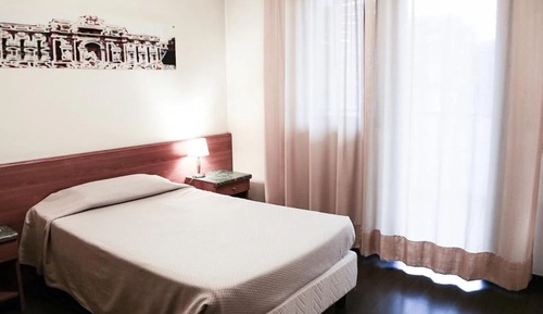 Basic Single Room (No bidet)