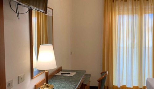 Deluxe Double Room Single Use
