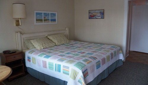 Standard Room, 1 King Bed