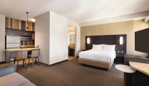 Studio Suite, 1 Queen Bed with Sofa bed (Hearing Accessible)
