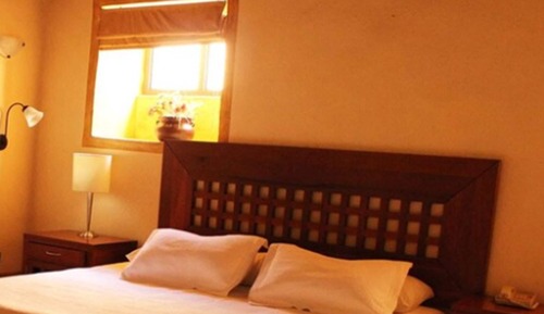 Standard Room, 1 King Bed