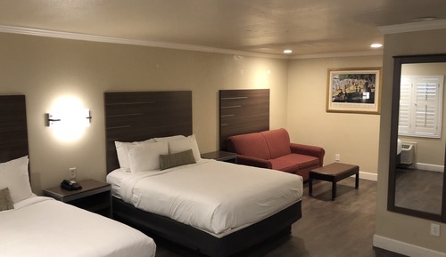Junior Suite, Multiple Beds