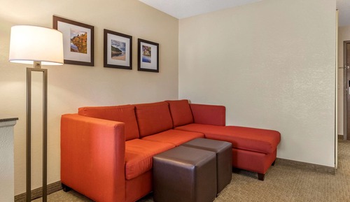 Suite, Multiple Beds, Accessible, Non Smoking