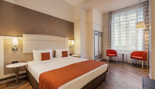 Deluxe Room (Superior)