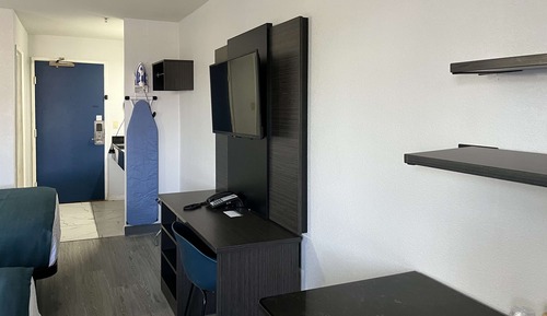 Standard Room, 2 Queen Beds, Non Smoking, Refrigerator & Microwave