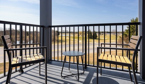 Studio Suite, 2 Queen Beds, Balcony