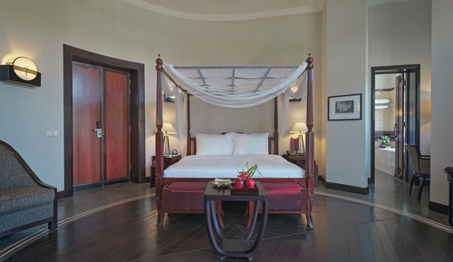 Colonial Junior Suite