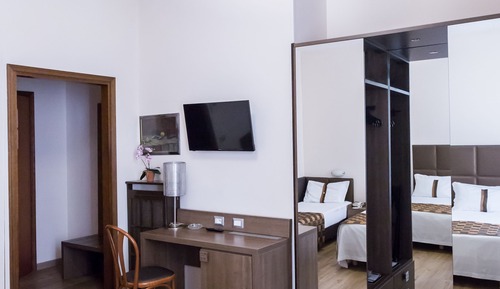 Classic Room, 2 Twin Beds, Non Smoking