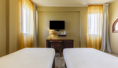 Classic Double Room