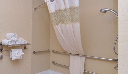Studio, 2 Queen Beds, Accessible, Bathtub (Mobility & Hearing)