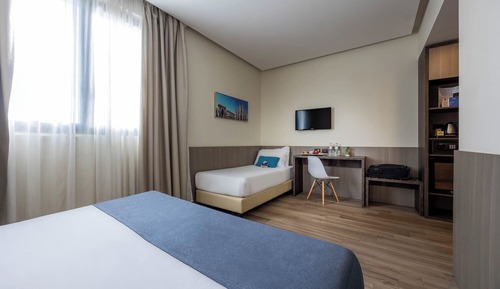 Superior Triple Room