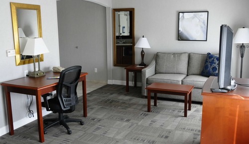 Studio Suite, 1 King Bed, Non Smoking