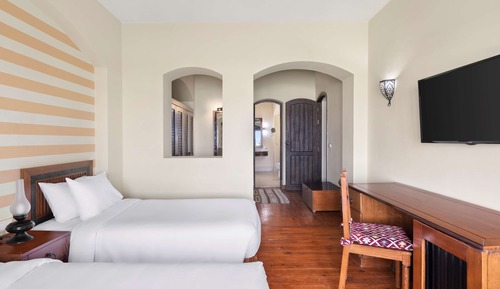 Family Room, Terrace