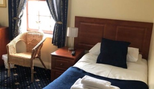 Single Room, Accessible, Private Bathroom