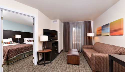 Suite, 1 Bedroom, Kitchen (1 Queen Bed)