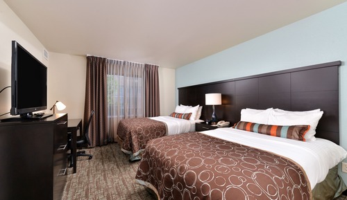 Suite, 1 Bedroom, Kitchen (2 Double Beds)