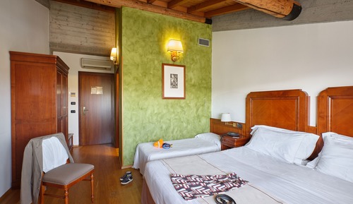 Classic Triple Room