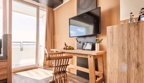 Superior Double Room, 1 King Bed, Balcony, Resort View
