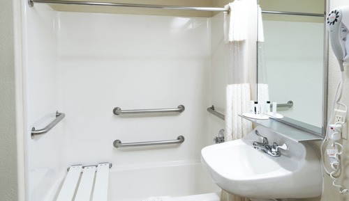 Handicap 2Doubles Seat in Shower Non smoking No Pets